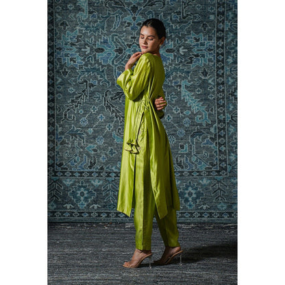 EEDA Green Embroidered Kurta with Pant (Set of 2)