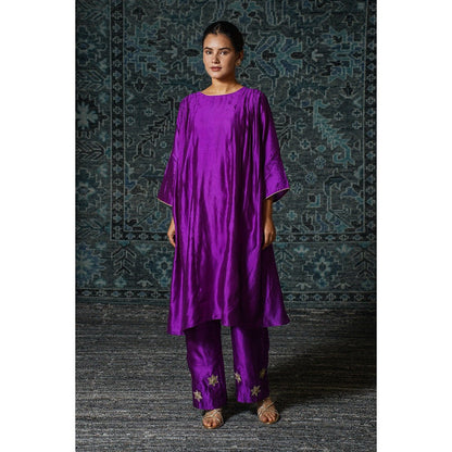 EEDA Purple Embroidered Kurta with Pant (Set of 2)