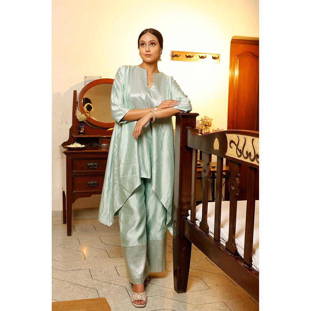 EEDA Blue Woven Kurta with Pant