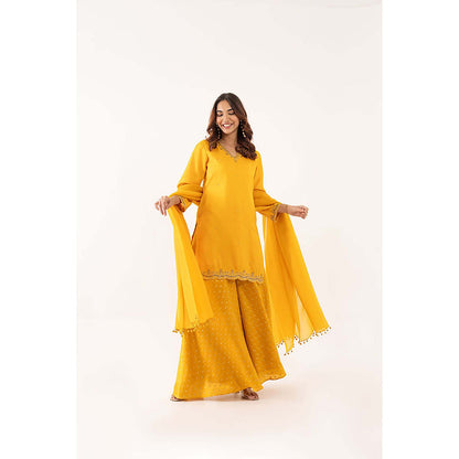 EESHA GUPTA Women Yellow Printed Kurta with Sharara and Dupatta (Set of 3)