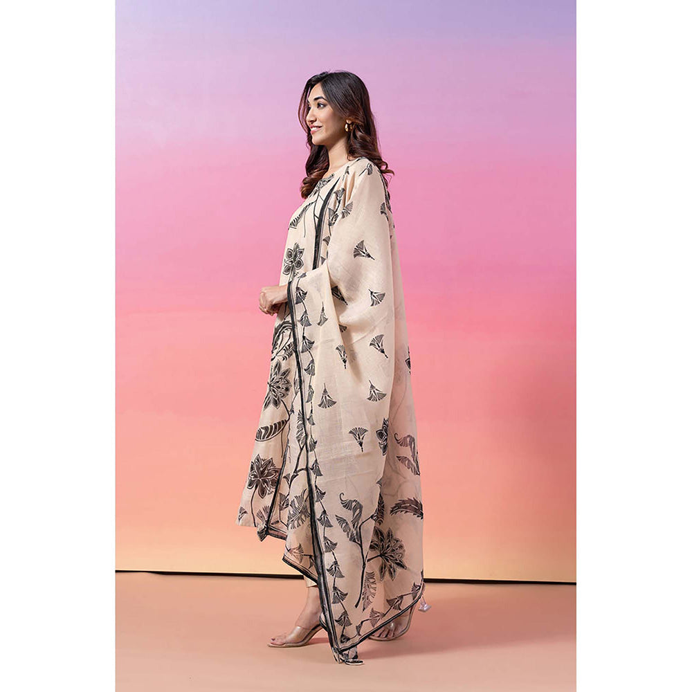 EESHA GUPTA Cream and Green Linen Kurta with Pant & Dupatta (Set of 3)