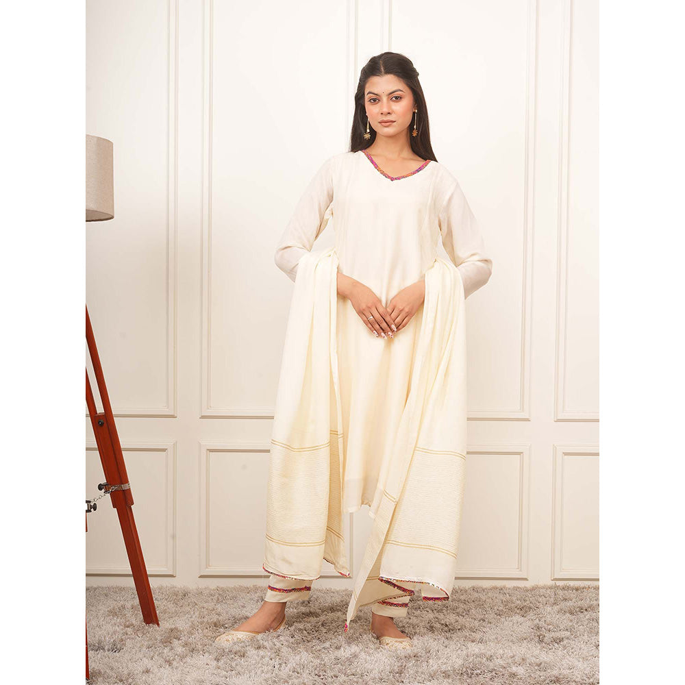 EESHA GUPTA White Kali Kurta with Pant and Dupatta (Set of 3)
