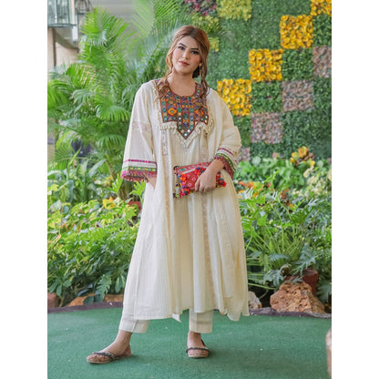 Ekavira Jashna Kalidar Off White Suit (Set of 3)