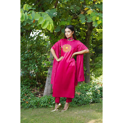 Ekavira Gulab Patch Kurta with Pant & Dupatta for Women (Set of 3)