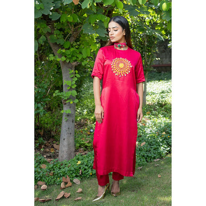 Ekavira Gulab Patch Kurta with Pant & Dupatta for Women (Set of 3)