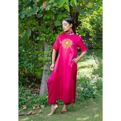 Ekavira Gulab Patch Kurta with Pant & Dupatta for Women (Set of 3)