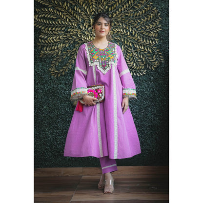 Ekavira Lavender Jashna Kurta with Pant and Dupatta (Set of 3)
