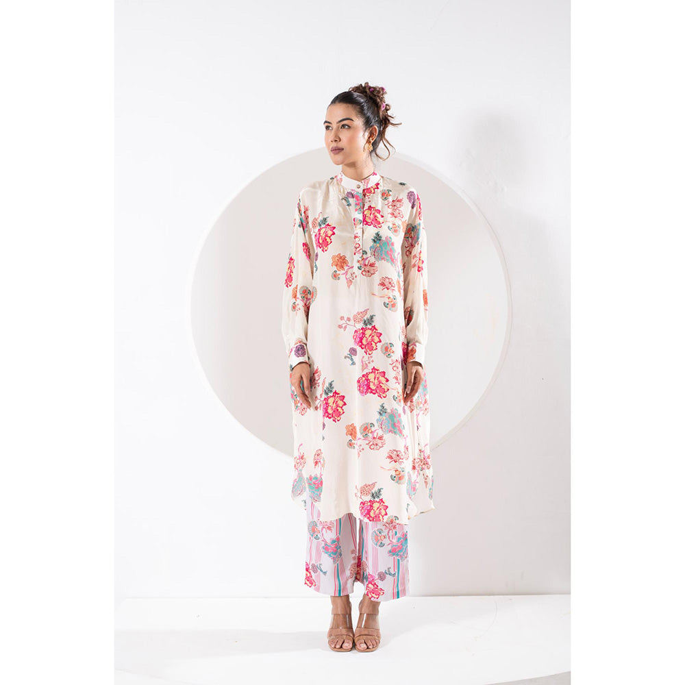 Ekavira Kanak Ehite White Floral Print Kurta and Pant (Set of 2)