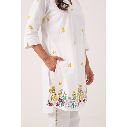Ekavira Shakti Floral Printed Kurta and Pant (Set of 2)