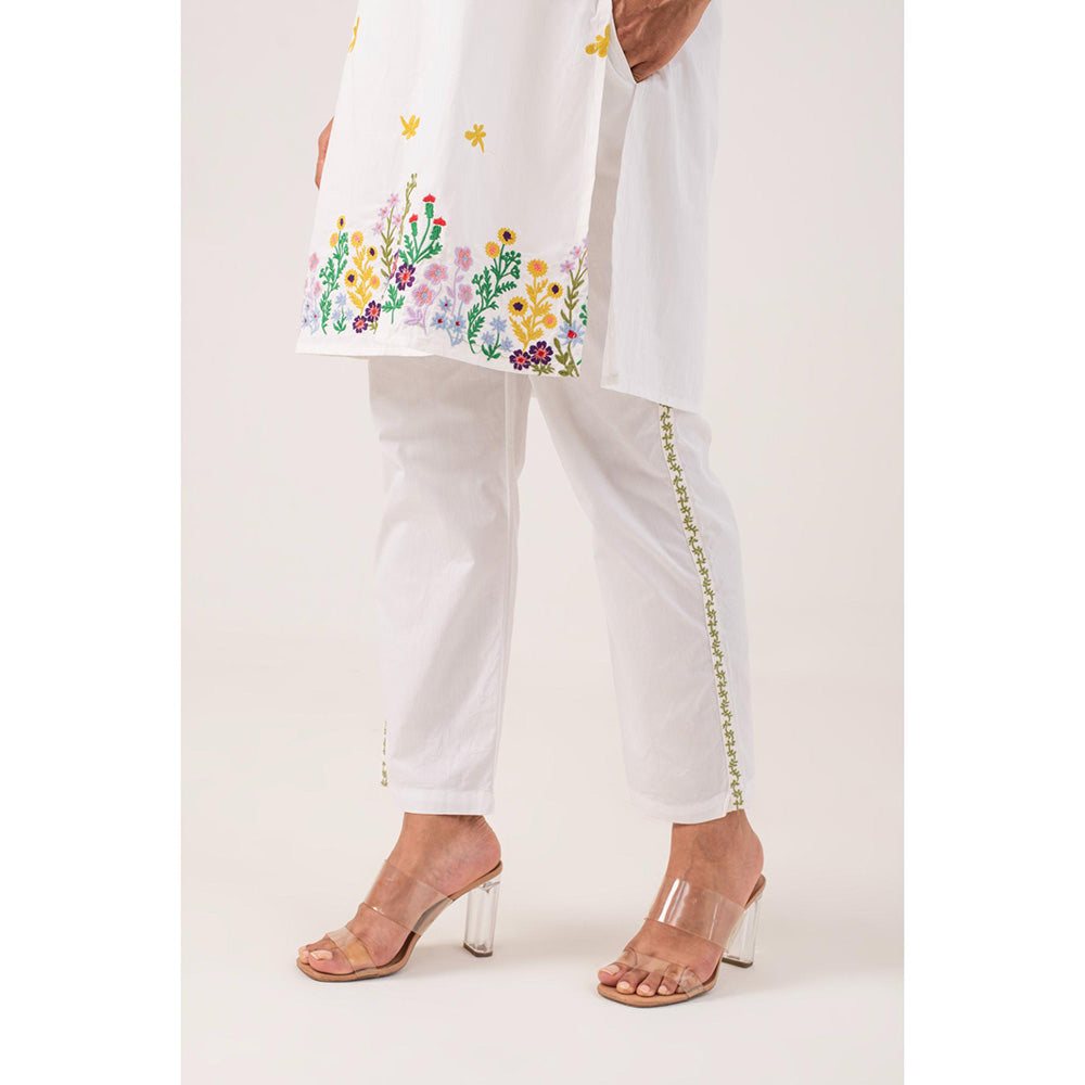 Ekavira Shakti Floral Printed Kurta and Pant (Set of 2)