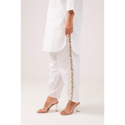 Ekavira Reva White Floral Print Kurta and Pant (Set of 2)