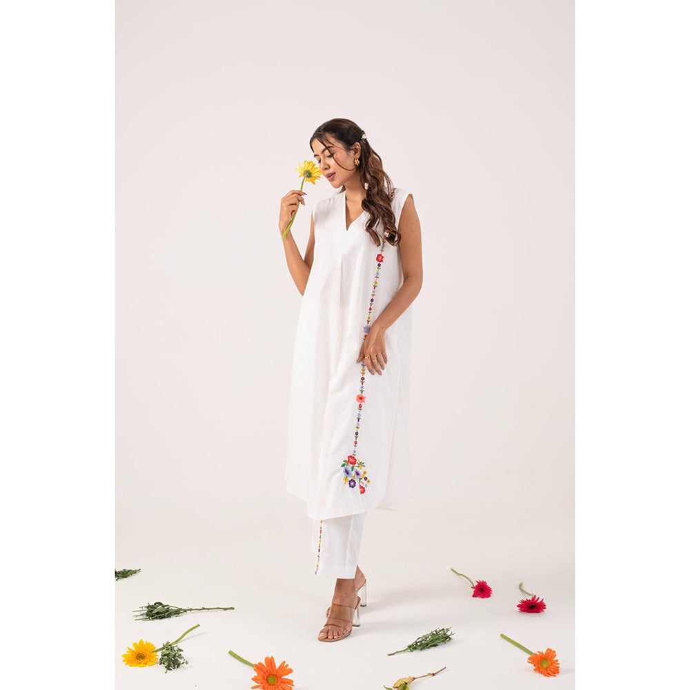 Ekavira Tulika Floral Printed Kurta and Pant (Set of 2)