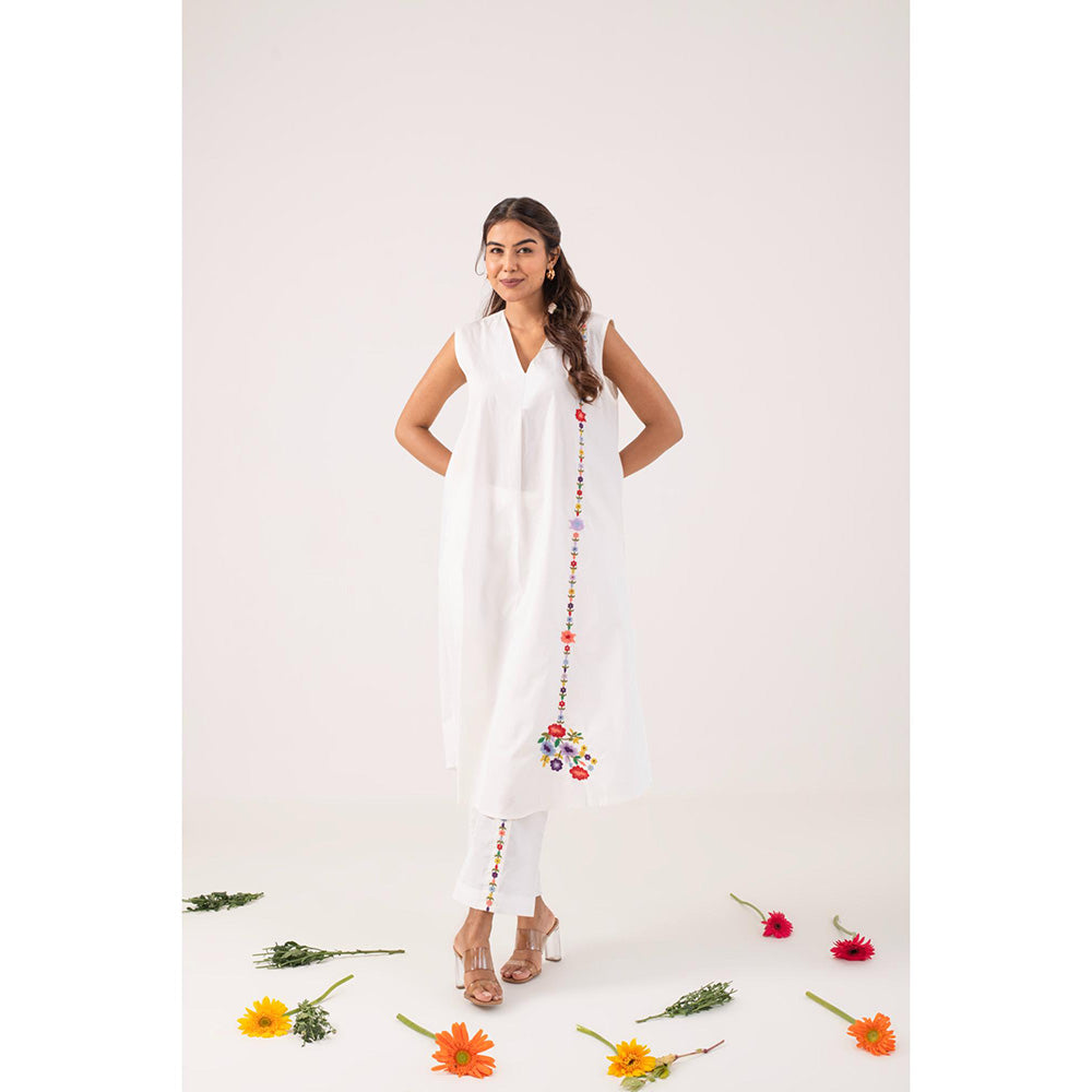 Ekavira Tulika Floral Printed Kurta and Pant (Set of 2)