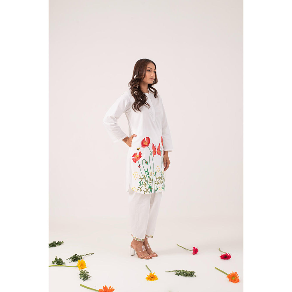 Ekavira Anasuiya Floral Printed Kurta and Pant (Set of 2)