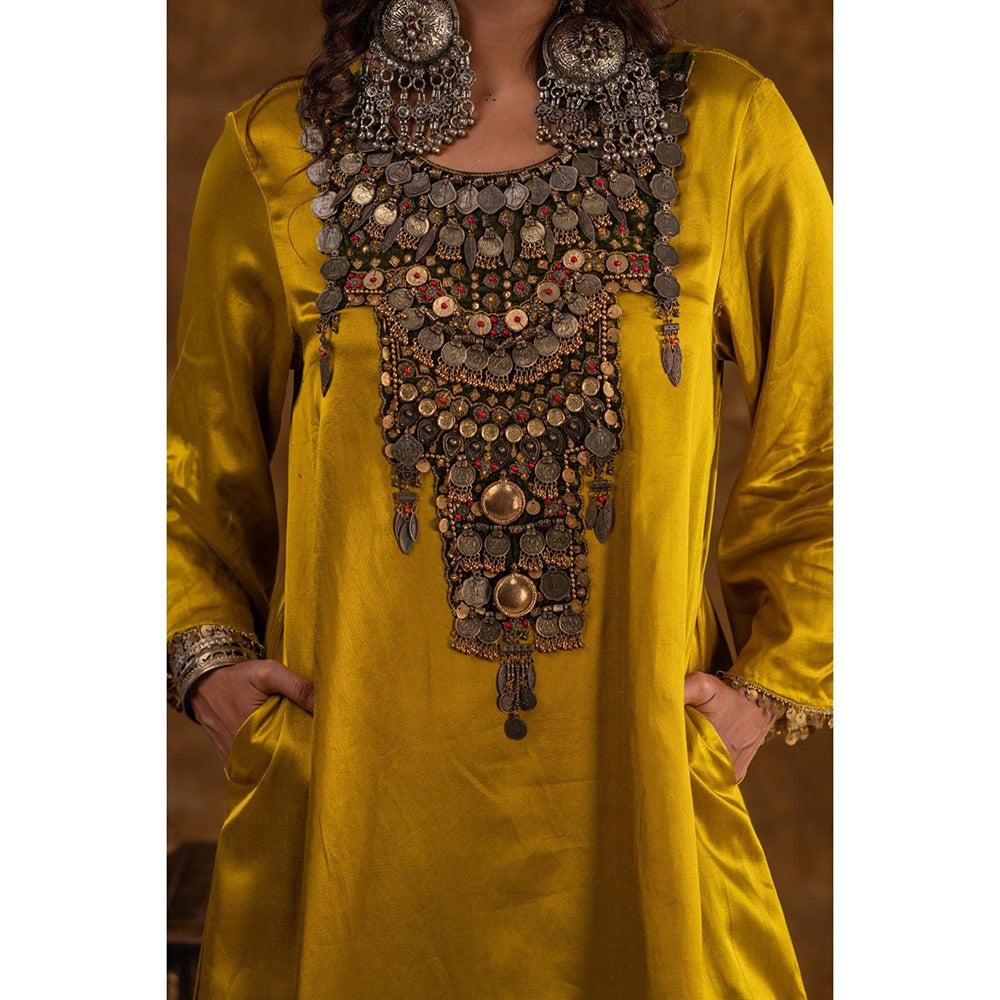 Ekavira Raahi Collection Shaira Solid Kurta and Palazzo (Set of 2)