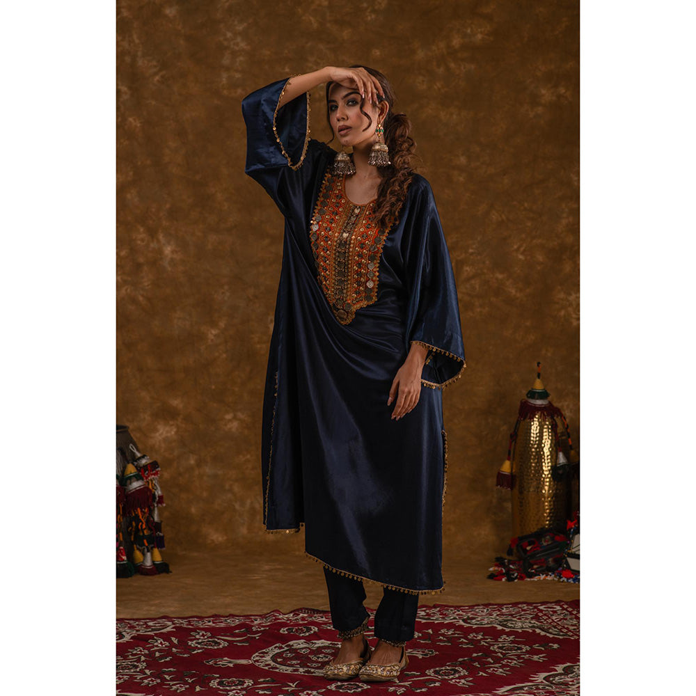 Ekavira Raahi Collection Zahra Embroidered Kurta and Pant (Set of 2)