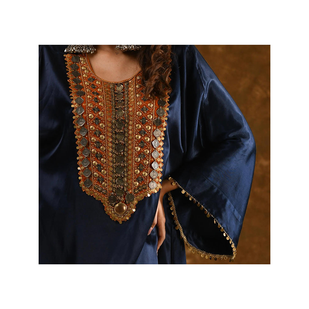 Ekavira Raahi Collection Zahra Embroidered Kurta and Pant (Set of 2)