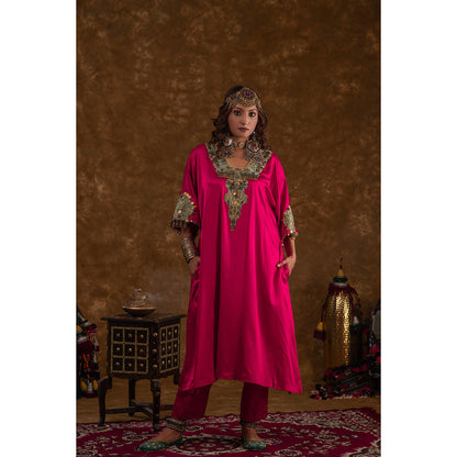 Ekavira Raahi Collection Layla Embroidered Kurta and Pant (Set of 2)