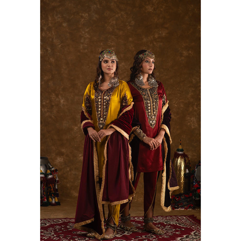 Ekavira Raahi Collection Rubina Solid Patch Work Kurta and Tulip Pant (Set of 2)