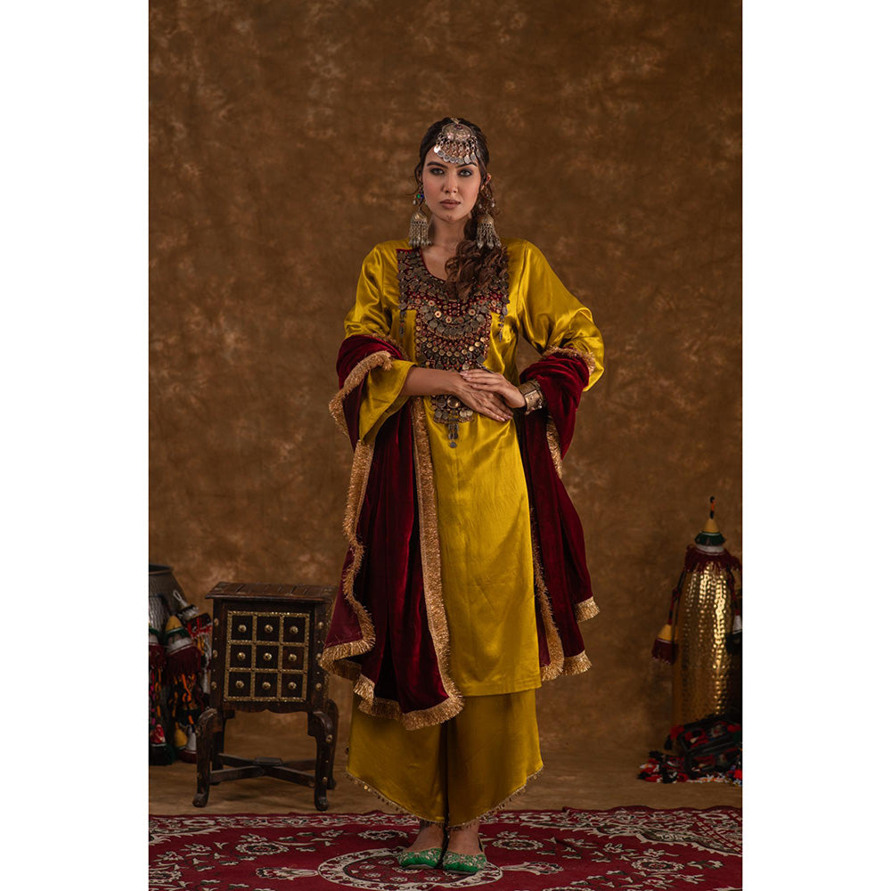Ekavira Raahi Collection Shaira Solid Kurta with Palazzo and Dupatta (Set of 3)