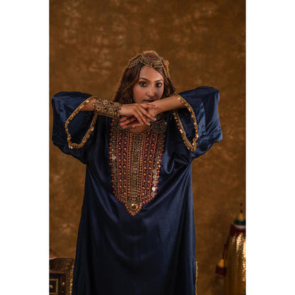 Ekavira Raahi Collection Zahra Embroidered Kurta with Pant and Dupatta (Set of 3)