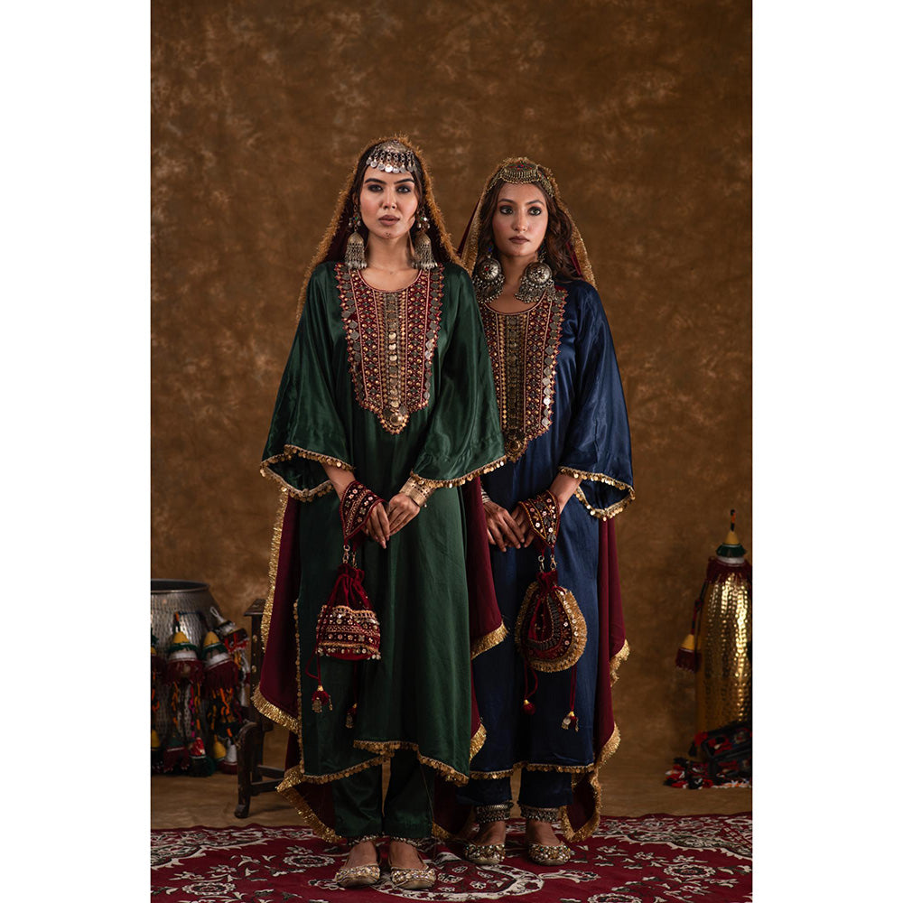 Ekavira Raahi Collection Zahra Embroidered Kurta with Pant and Dupatta (Set of 3)