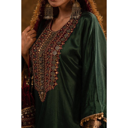 Ekavira Raahi Collection Zahra Embroidered Kurta with Pant and Dupatta (Set of 3)