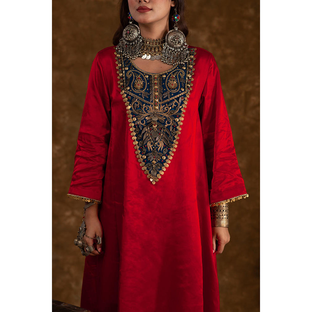 Ekavira Raahi Collection Roohi Embroidered Kurta and Pant with Dupatta (Set of 3)