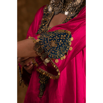 Ekavira Raahi Collection Layla Embroidered Kurta and Pant with Dupatta (Set of 3)