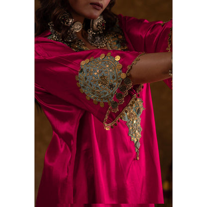 Ekavira Raahi Collection Layla Embroidered Kurta and Pant with Dupatta (Set of 3)