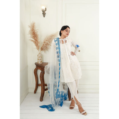 EK Soot White Printed Chanderi Kurta with Dhoti and Embroidered Dupatta (Set of 3)