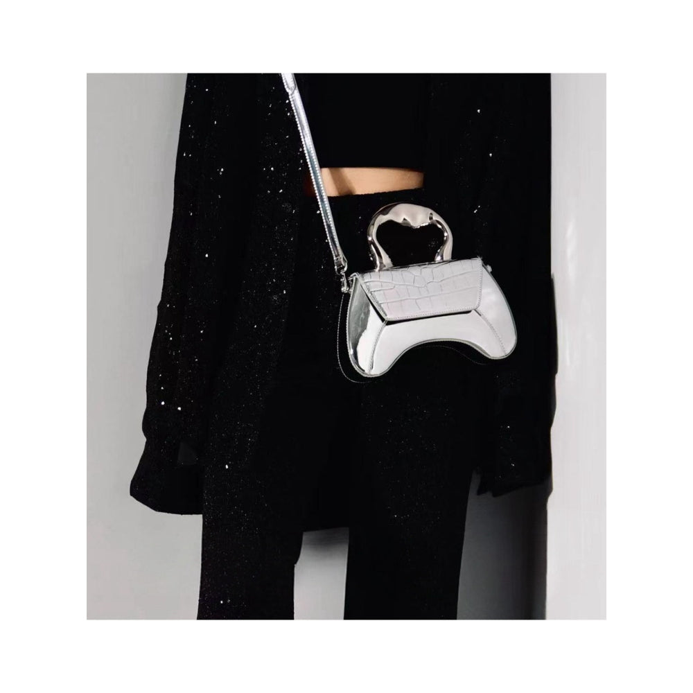 ELLEGANTI Women Silver Leather Handbag
