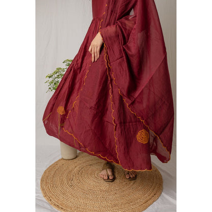 Etar Maroon Rose Anarkali Kurta