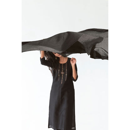 Etar Sutra Kurta with Pants (Set of 2)