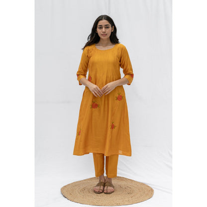 Etar Mustard Rose Kurta with Pants (Set of 2)