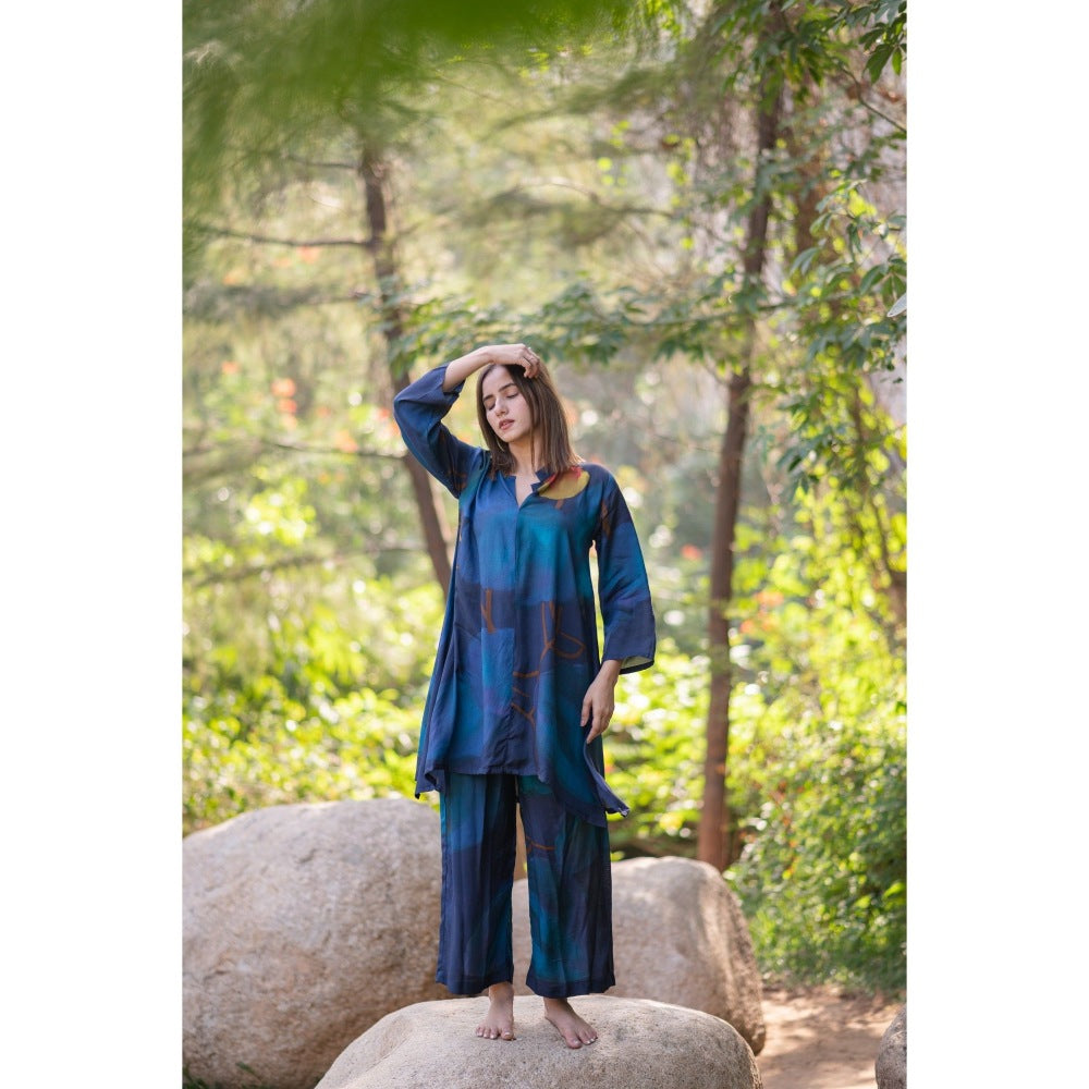 ETAR Forest Kurta with Pant (Set of 2)