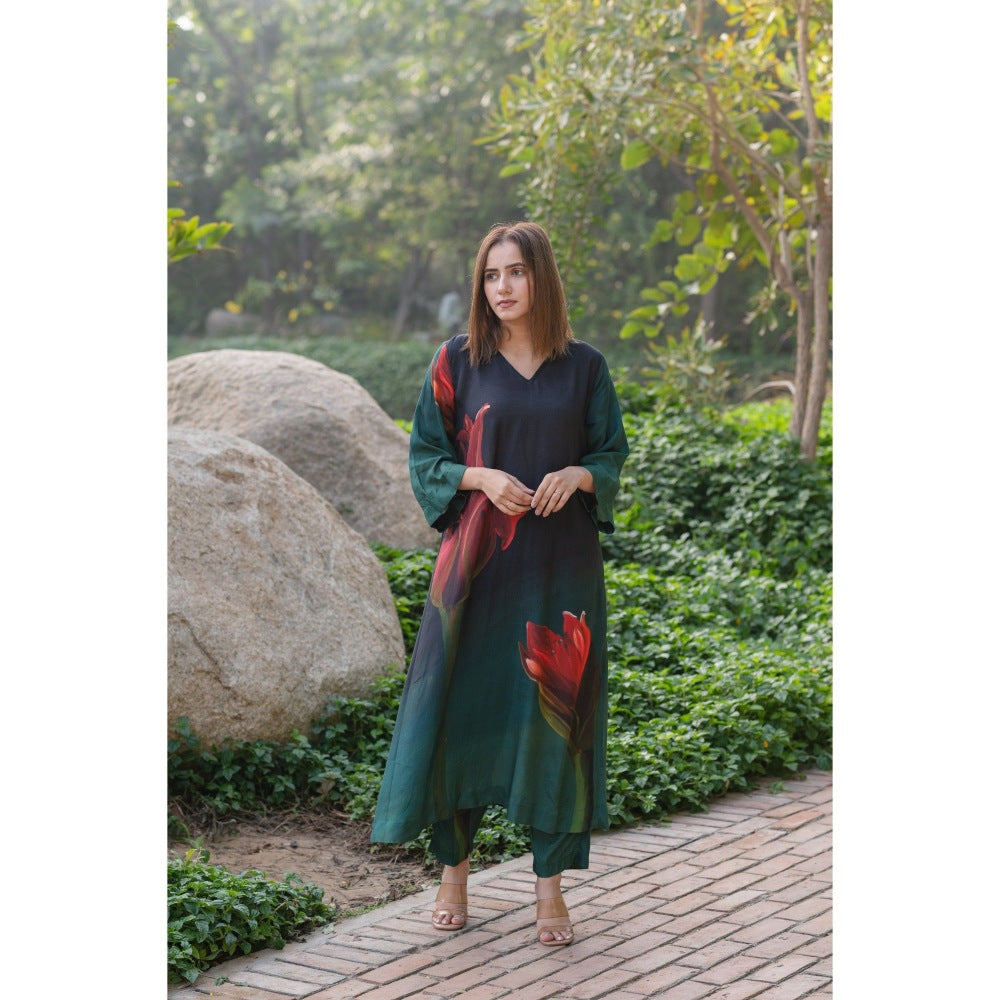 ETAR Tulip Kurta with Pant (Set of 2)