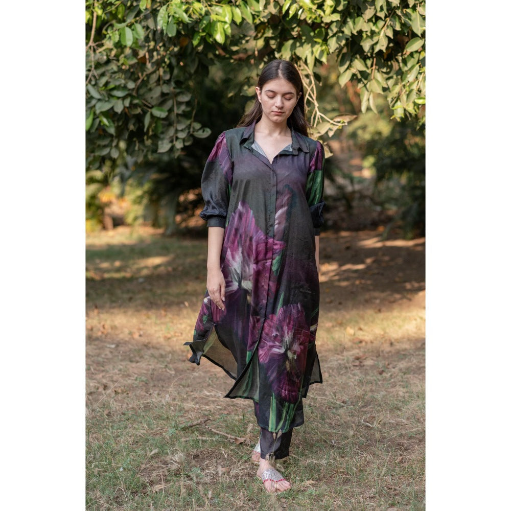 ETAR Variant Bliss Floral Print Kurta and Pant (Set of 2)