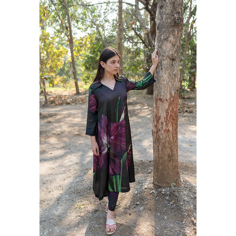 ETAR Variant Floral Print Kurta and Pant (Set of 2)