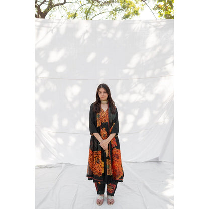 ETAR Rakha Kurta with Pant and Dupatta (Set of 3)