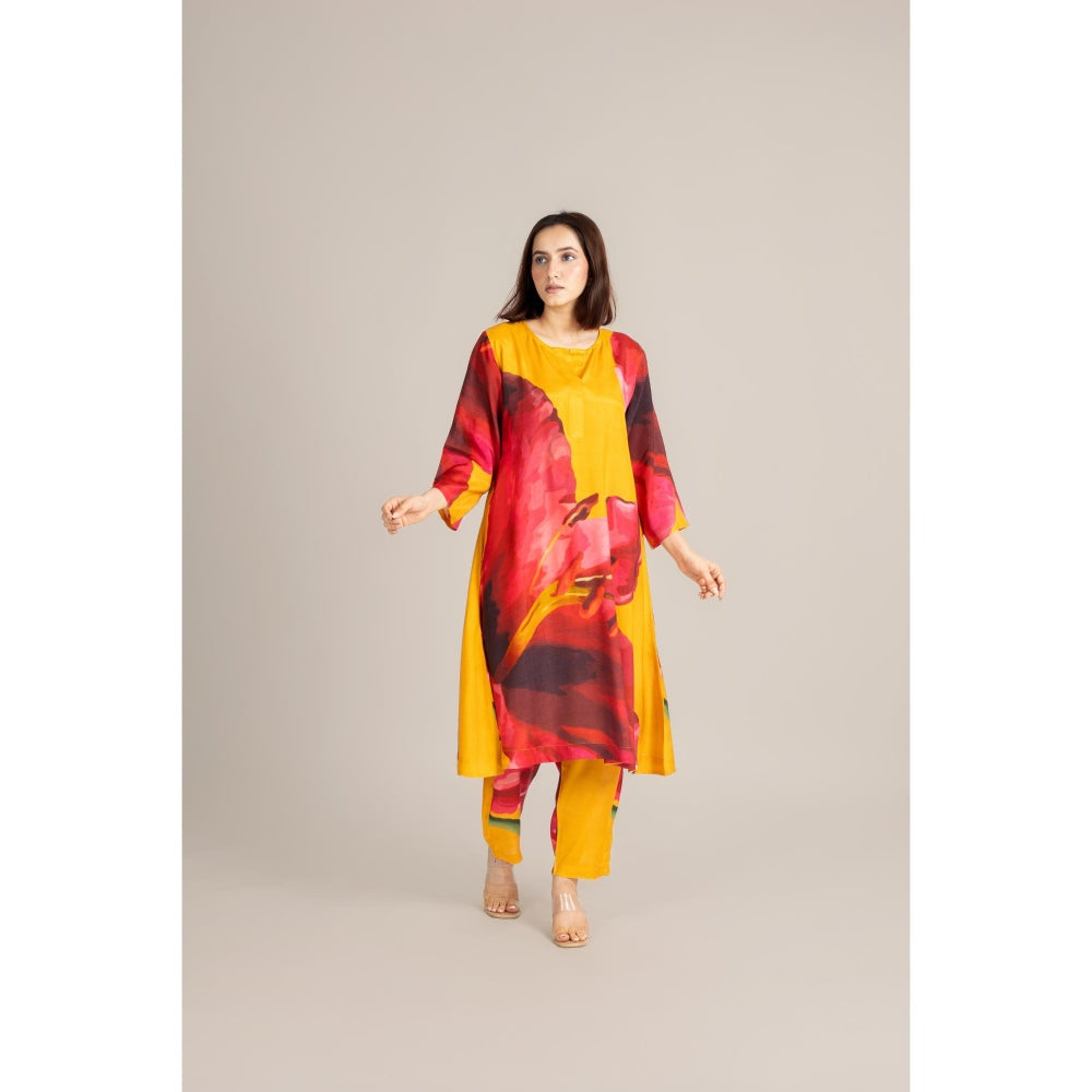 ETAR Yellow Sun Petal Placket Co-Ord Set