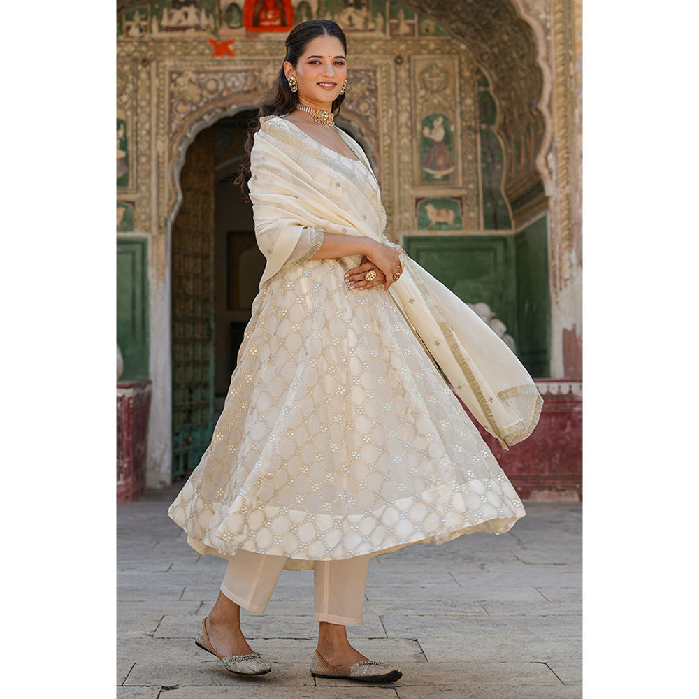 Everbloom Vidhi Ivory Jacquard Anarkali Suit With Dupatta (Set of 3)