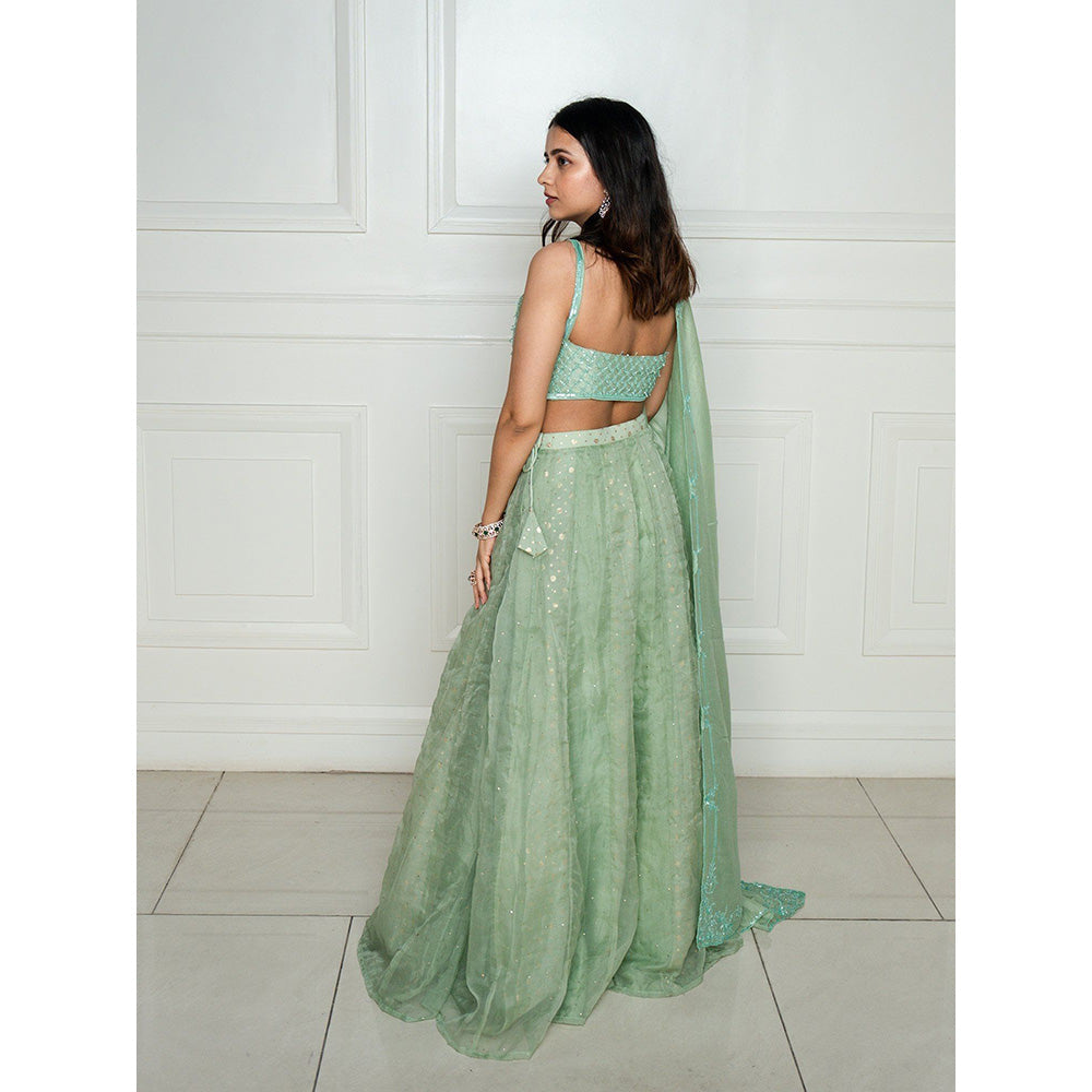 ewaz Chanderi Layer Mukaish Lehenga (Green)