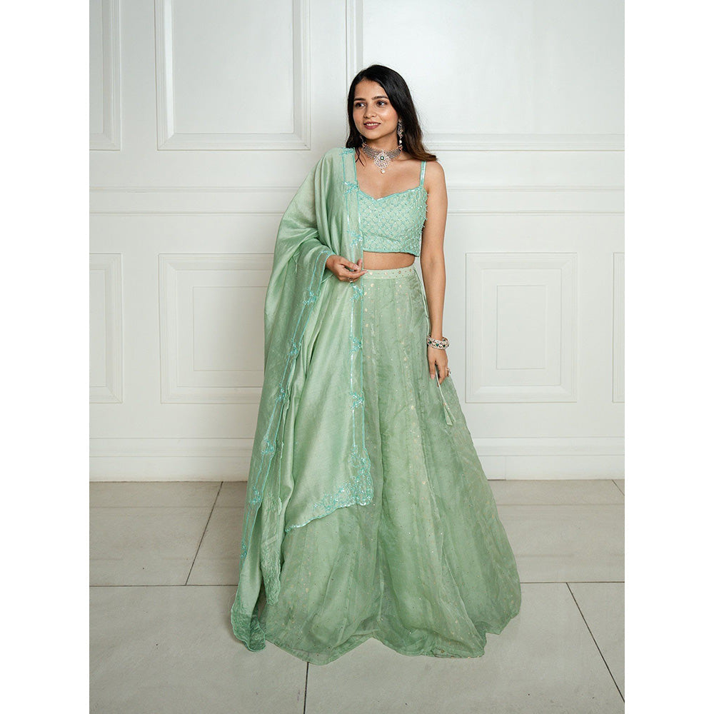 ewaz Chanderi Layer Mukaish Lehenga (Green)