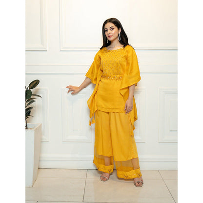 ewaz Yellow Embroidered Short Kaftan with Belt ( Set of 3 )