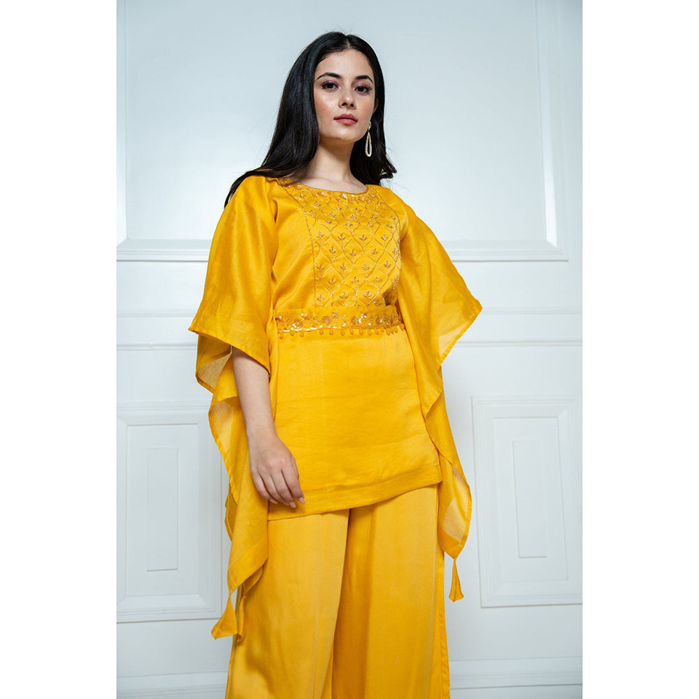 ewaz Yellow Embroidered Short Kaftan with Belt ( Set of 3 )