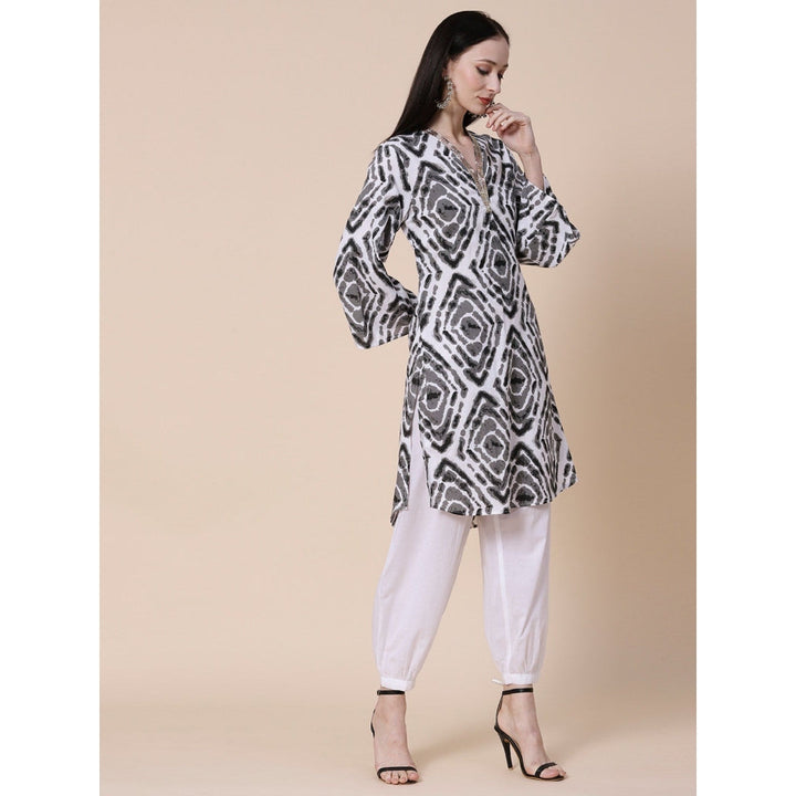 FASHOR Abstract Printed Sequins Embroidered Bell Sleeves Kurta With Pant - Grey (Set of 2)