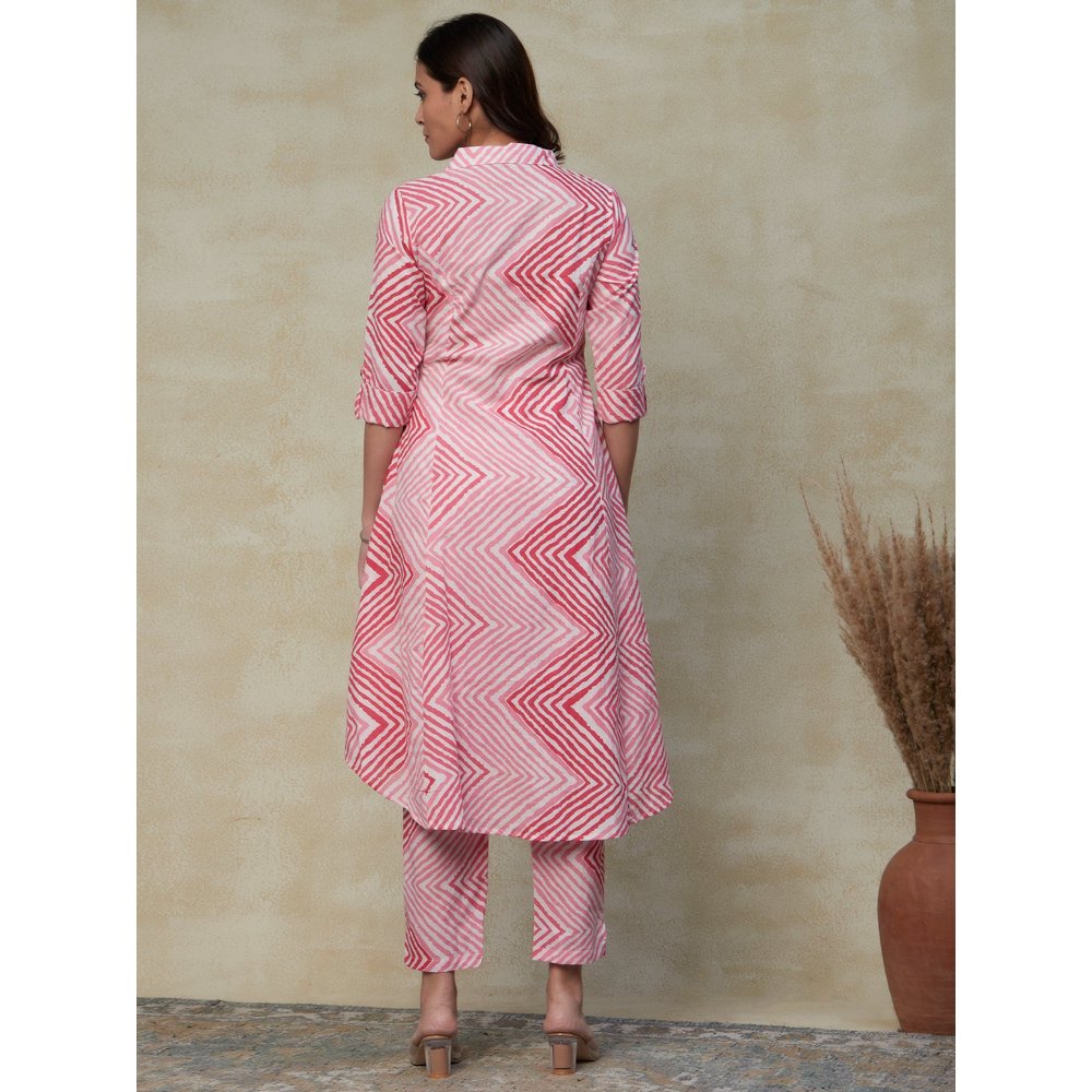 FASHOR Chevron Printed Wooden Buttoned High Low Hem Kurta with Pants Pink (Set of 2)