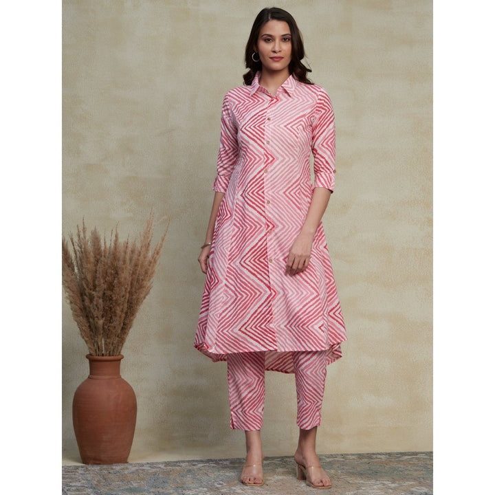 FASHOR Chevron Printed Wooden Buttoned High Low Hem Kurta with Pants Pink (Set of 2)