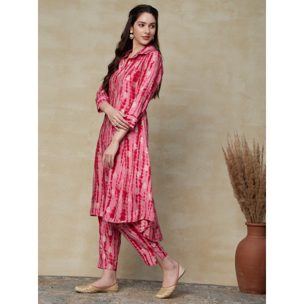 FASHOR Printed & Ethnic Foil Printed Asymmetric Hem Panelled Kurta & Pants Pink (Set of 2)